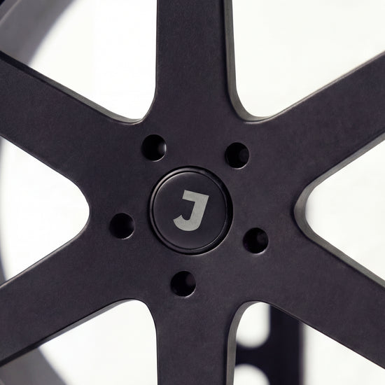 TE37 | Black Edition