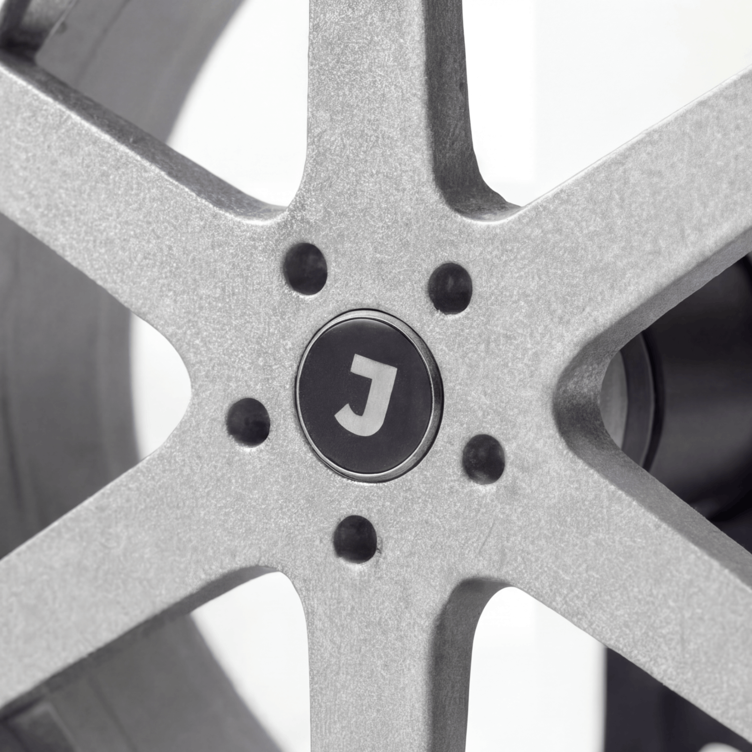 TE37 | Silver Edition